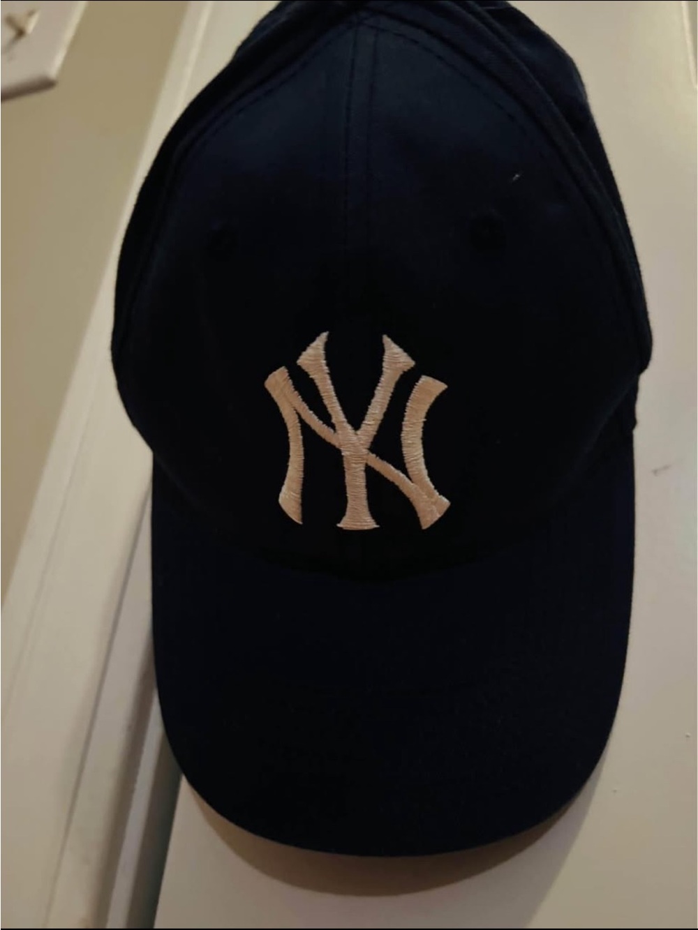 Vintage navy Nike NY Yankee ball cap toddler